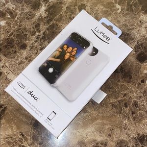 Lumee case